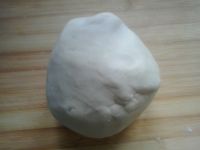 酥皮莲蓉月饼的做法步骤2