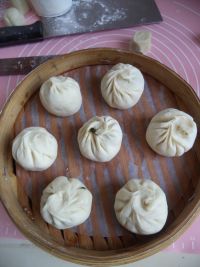 荠菜烫面小笼包的做法步骤12
