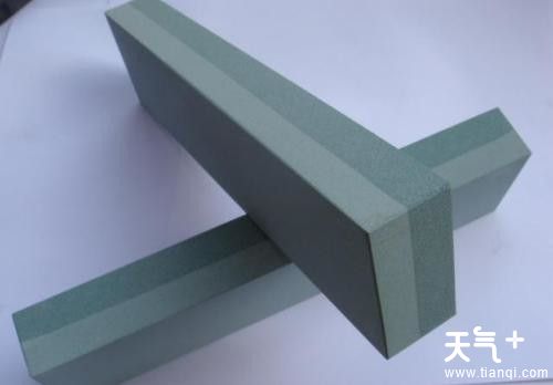 菜刀变钝了怎么办？4个小窍门让它更锋利！