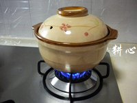 花椰菜虾米排骨汤的做法步骤8