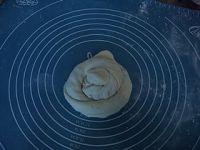 鸡油香葱饼的做法步骤8