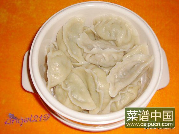 芹香猪肉馅饺子