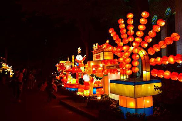 蒙古族的传统节日 蒙古族人要过哪些传统节日