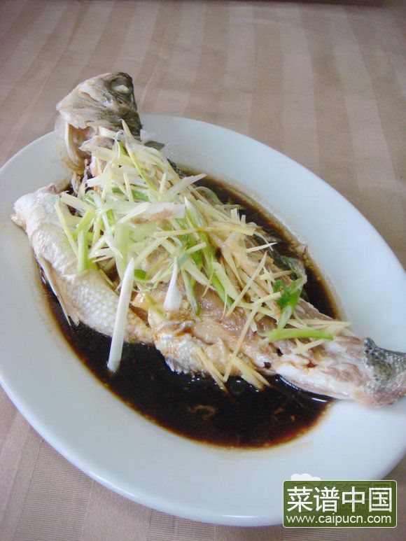 清蒸鲈鱼