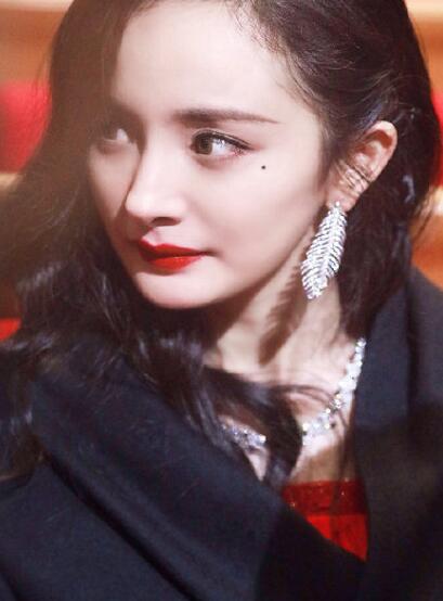 杨幂鳄鱼没有心是怎么回事 杨幂为什么说鳄鱼没有心