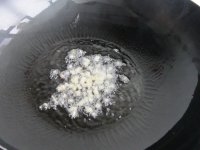 豇豆炒腊肉的做法步骤5