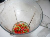 三色豆腐浓汤的做法步骤2