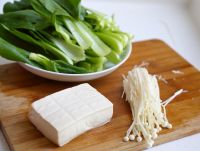 青菜豆腐汤的做法步骤2