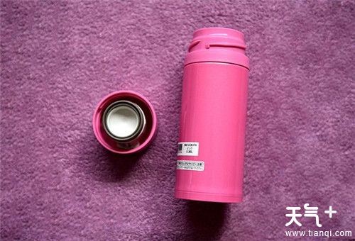 水杯盖子拧不开怎么办 打开杯盖的5个小窍门