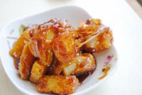 拔丝土豆的做法步骤7