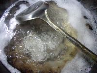 雪菜笋尖炒目鱼蛋的做法步骤4