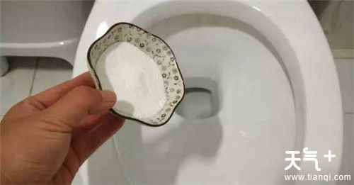 马桶堵了怎么办？小妙招教你疏通马桶