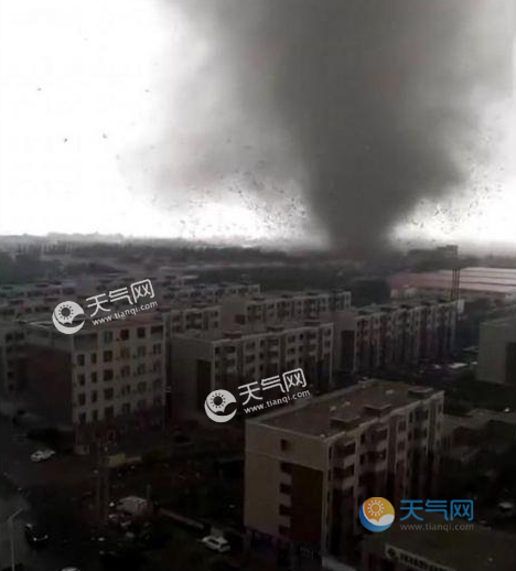 辽宁开原龙卷风最新现场图 多处居民房屋玻璃爆裂