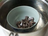 夹心巧克力草莓方蛋糕的做法步骤9