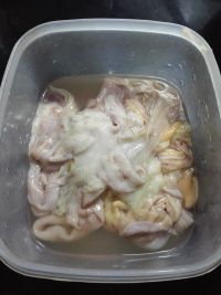 鸭血粉丝汤的做法步骤1