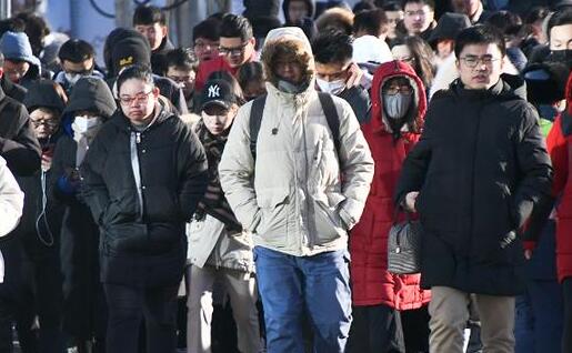 内蒙古发布大风蓝色预警 局地最高气温突破20℃