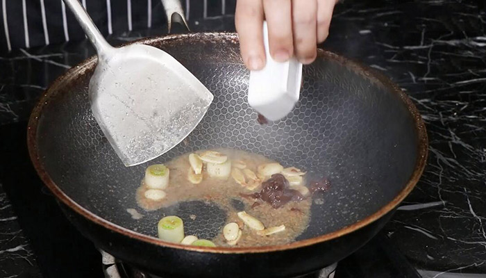 茄子怎么做好吃 茄子的家常做法