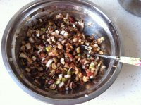 茄子猪肉水饺的做法步骤3