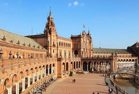 最适合一个人旅行的7个城市