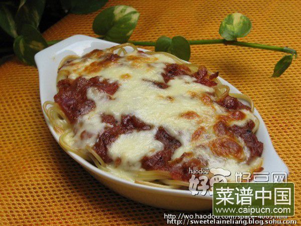 芝士肉酱意粉