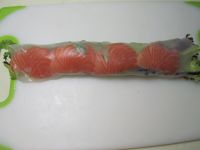 三文鱼蔬菜卷的做法步骤6
