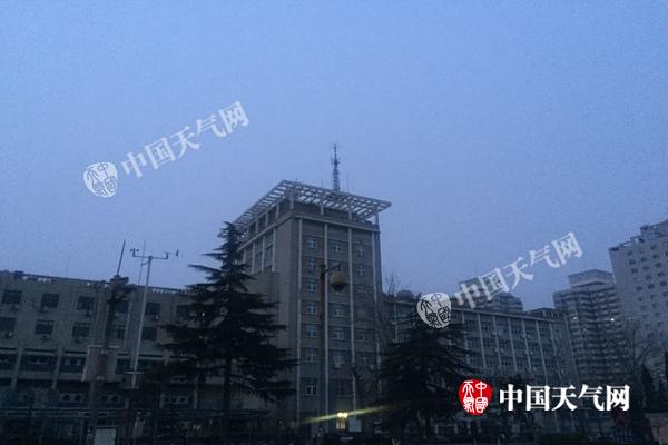 大年初四逢雨水节气 北京最高温6℃空气质量逐渐改善