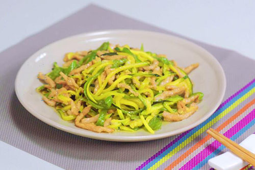 南瓜丝炒里脊的做法 里脊肉怎么炒好吃