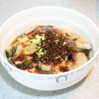 豆豉蒸鲶鱼的做法步骤2