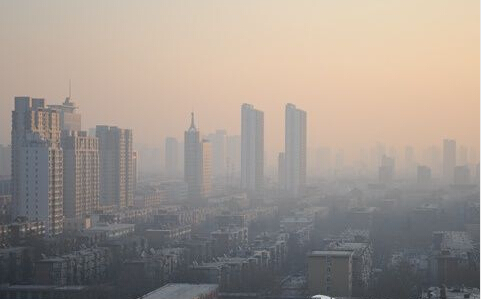 出行要注意哦！江南华南气温跌至低谷 明起华北霾增多