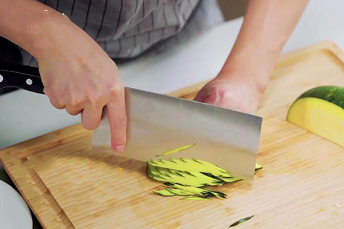 南瓜丝炒里脊的做法 里脊肉怎么炒好吃