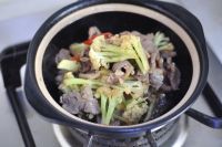 干锅孜然羊肉花菜的做法步骤12
