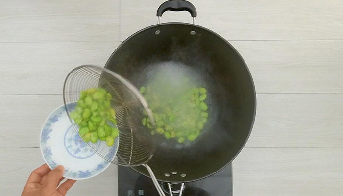 清炒胡豆的家常做法 胡豆怎么做才好吃