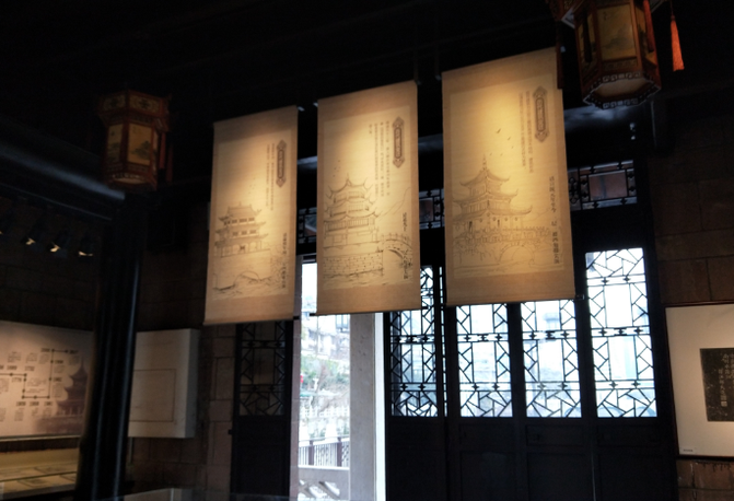 甲秀楼游玩攻略 甲秀楼好玩吗 甲秀楼游玩攻略 甲秀楼好玩吗