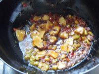 水煮泡椒鲶鱼的做法步骤5