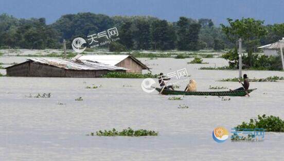 印度洪水受灾人数超过46.9万 另有79人死亡2678个村庄被淹