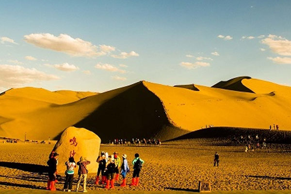 敦煌一日游景点推荐 敦煌旅游景点推荐