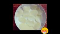 微波炉薯片的做法步骤2