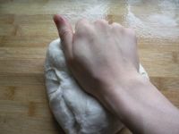 东北葱花饼的做法步骤5