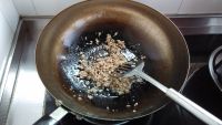 肉末榄菜芥兰叶的做法步骤4