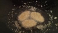 炸茄排的做法步骤8