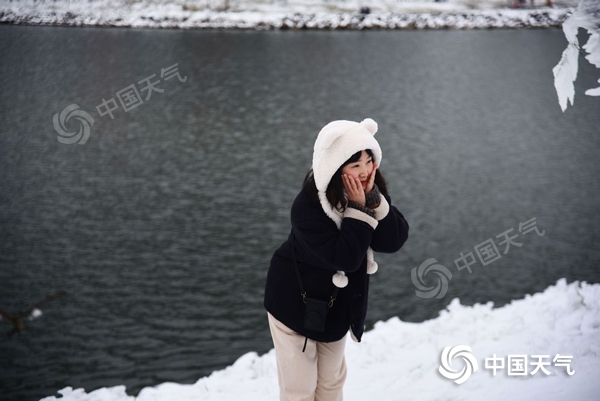 今明重庆天气阴雨持续 部分高山或有飘雪