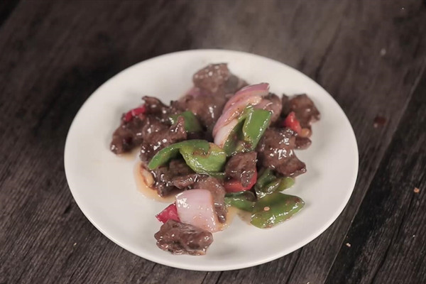 沙茶炒牛肉怎么做 沙茶炒牛肉的家常做法