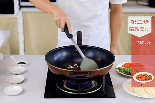 酸辣土豆丝的做法 酸辣土豆丝的家常做法介绍