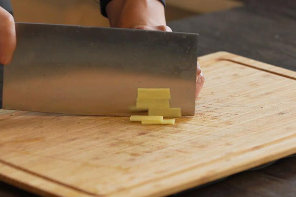 牛肉盖饭的家常做法 怎么做牛肉盖饭