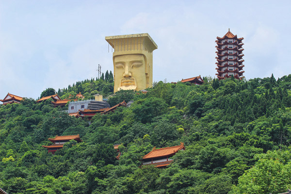 丰都鬼城在哪 丰都鬼城值得一去吗