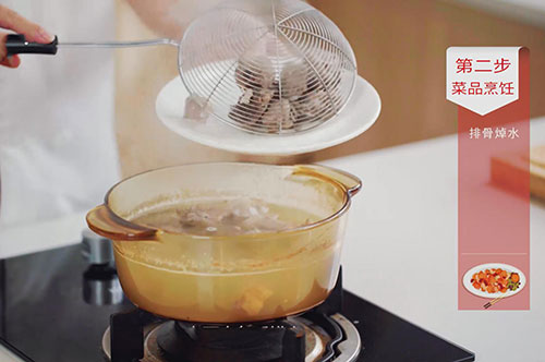 冬瓜薏米排骨汤的做法 冬瓜薏米排骨汤做法大全