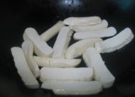 肉饼炒豆腐的做法步骤3