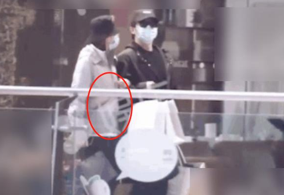 演员苗苗肚子是怎么回事 苗苗肚子微隆孕味十足