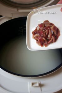 枸杞鸡肾双麦粥的做法步骤4