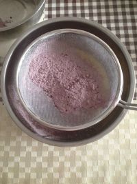 红丝绒奶油蛋糕卷的做法步骤6